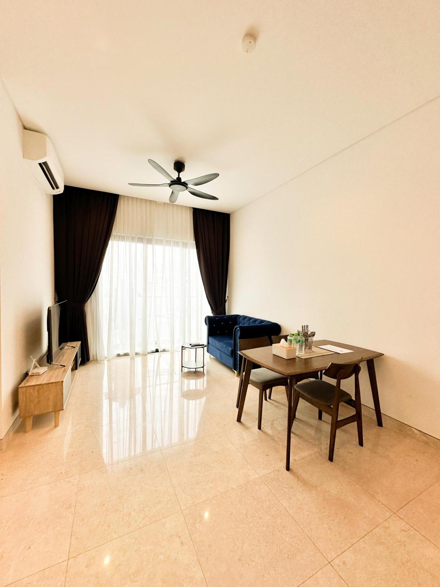 Lucentia Residences By Moonlight Home Stay! 쿠알라룸푸르 외부 사진