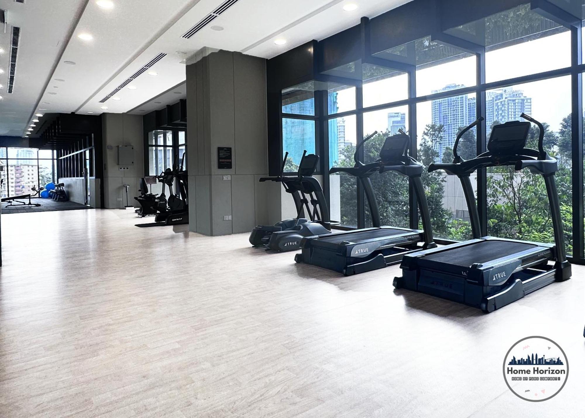Lucentia Residences By Moonlight Home Stay! 쿠알라룸푸르 외부 사진